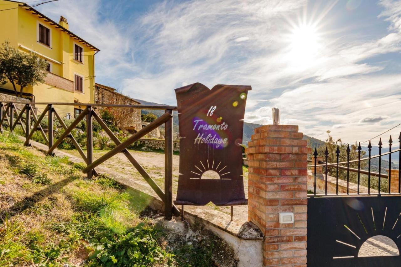 Il Tramonto Holidays Appartement Trevi Buitenkant foto